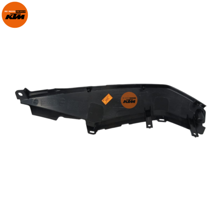 TAPA LATERAL DERECHO DE ASIENTO INFERIOR KTM DUKE 200 DUKE 390