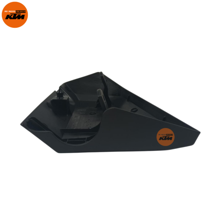 TAPA DE RADIADOR DERECHO CON STIKER KTM DUKE 390 GEN-3