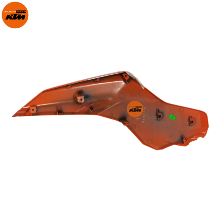 TAPA DE TANQUE DERECHO KTM DUKE 390 GEN-3