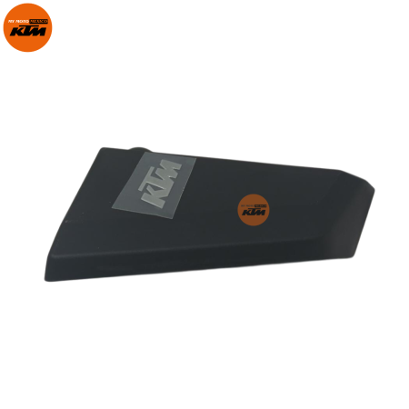 TAPA DE RADIADOR IZQUIERDA CON STIKER KTM DUKE 390 GEN-3