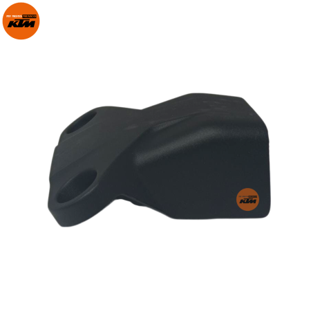 TAPA DEL SOPORTE DE MANUBRIO INFERIOR KTM DUEK 250 GEN-3 DUKE 390 GEN-3