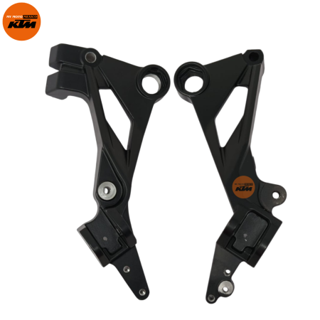 KIT DE BASES DE POSAPIES DERECHO E IZQUIERDO KTM RC 200 RC 390