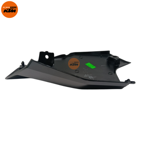 TAPA LATERAL IZQUIERDA KTM DUKE 390 GEN-3