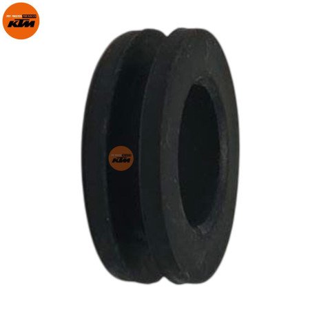 GROMMET FENDER FRONT